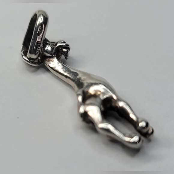 Giraffe Italian Made Sterling Silver Charm Pendant - Picture 5 of 5